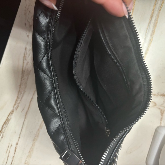 Black Quilted Leather Shoulder Bag - Picture 2 of 6